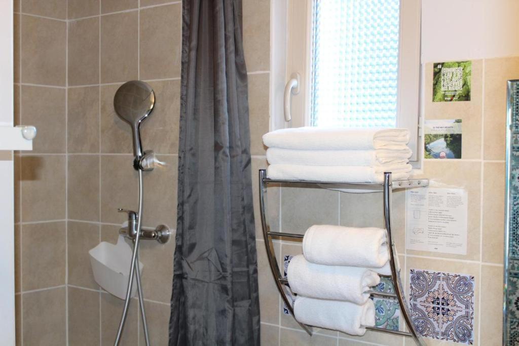 Standard Single Room,1649895319:JPEG